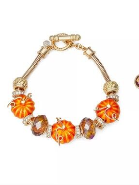 🎃Napier Halloween/Fall Pumpkin Charm Toggle Bracelet.